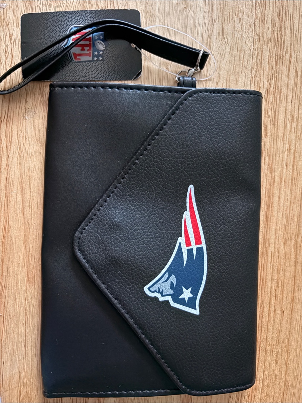 New England Patriots Black Wristlet Clutch with Team Logo